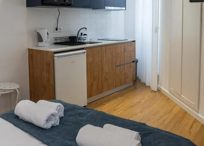 Entre Linhas ゲストハウス コインブラ