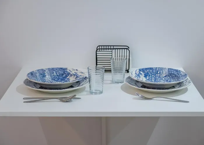 ゲストハウス Entre Linhas コインブラ