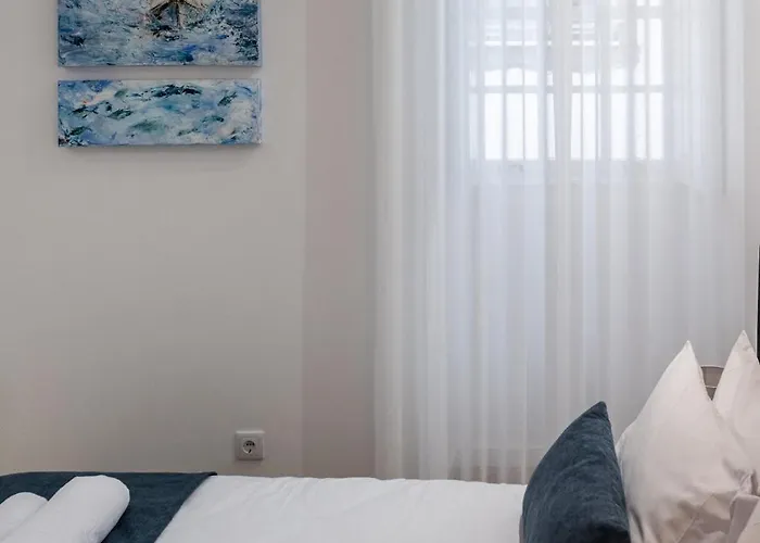 Entre Linhas ゲストハウス コインブラ